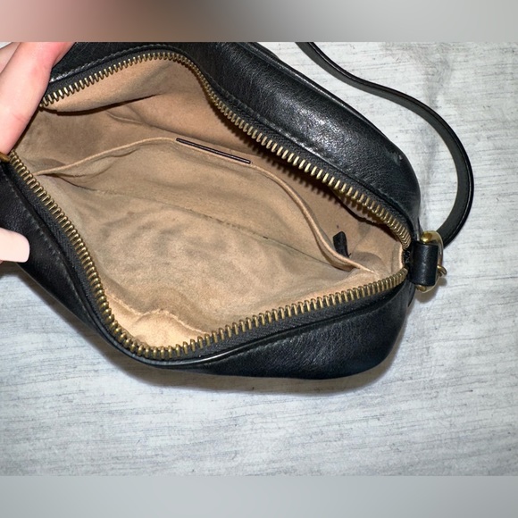 Gucci Marmont Mini Shoulder Bag - Picture 10 of 10